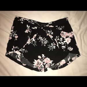 Kendall and Kylie Patterned Shorts